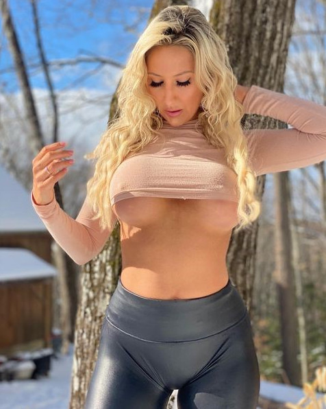 Kayla Moody  nude photo