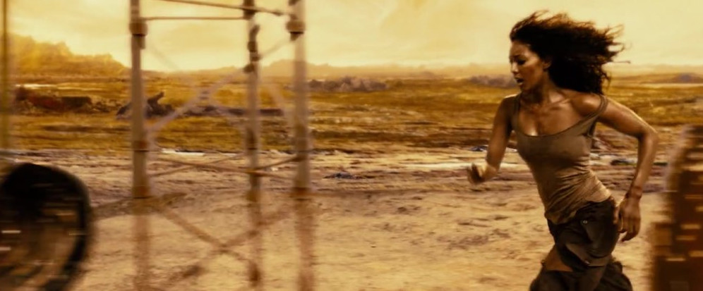 Keri Hilson Sexy In Riddick  nude photo