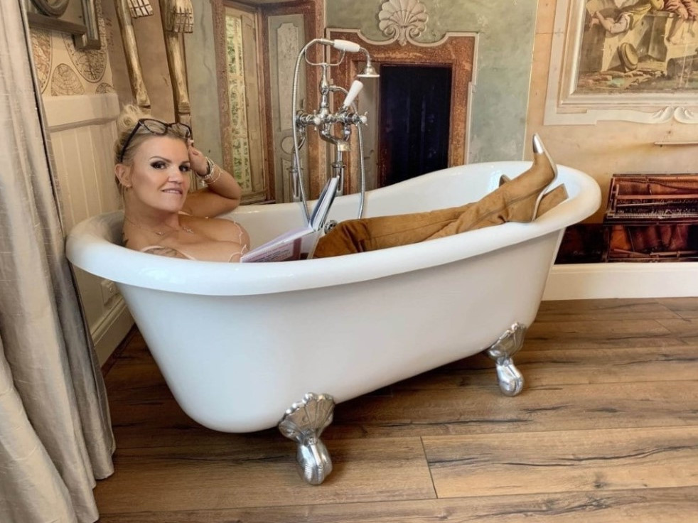 Kerry Katona  nude photo
