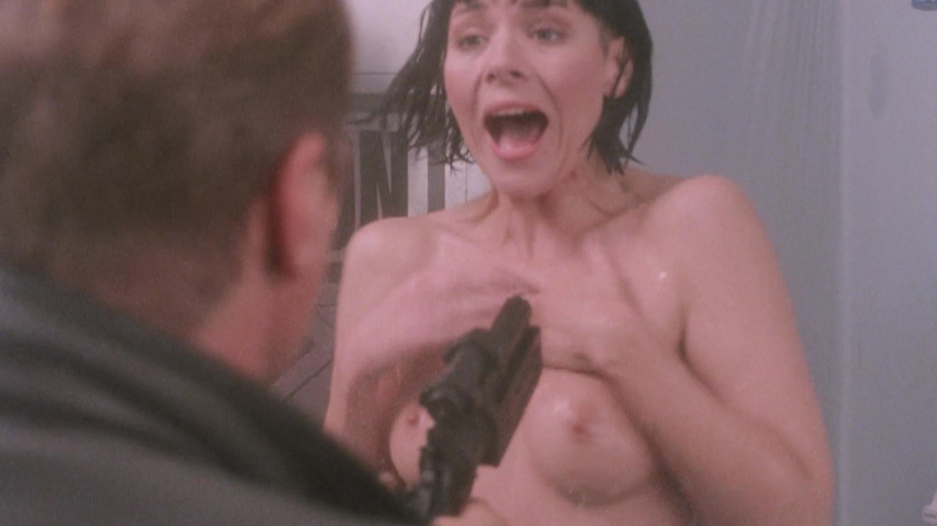 Kim Cattrall  nude photo