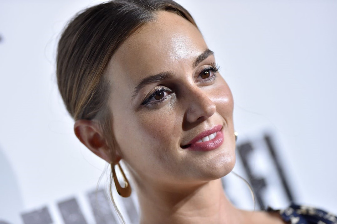 Leighton Meester  nude photo