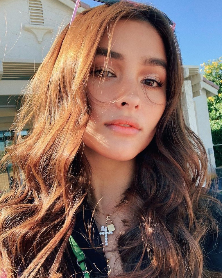 Liza Soberano  nude photo