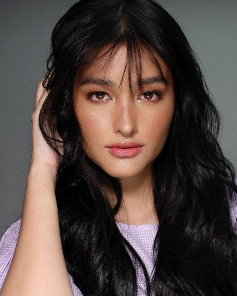 Liza Soberano  nude photo