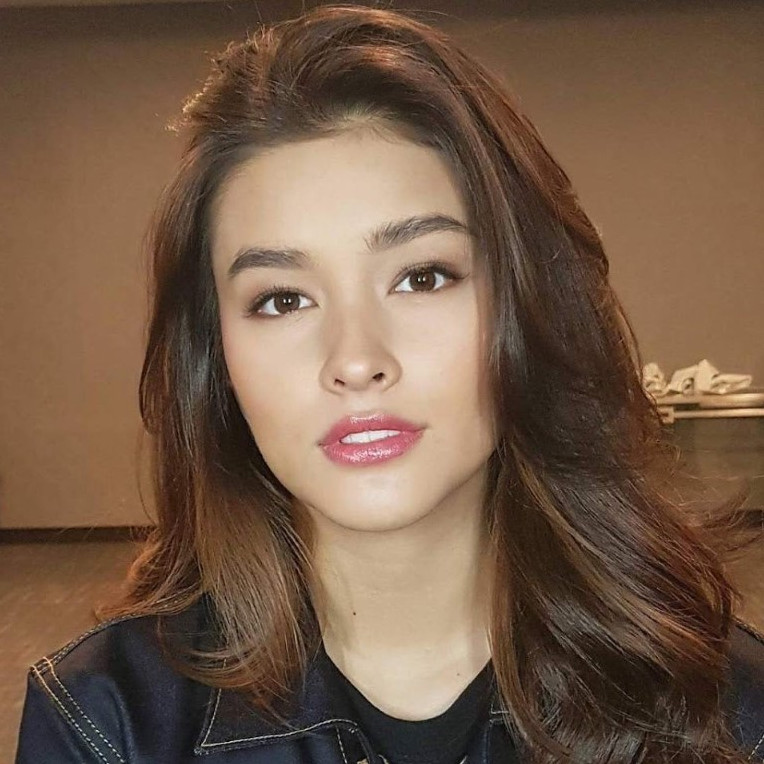 Liza Soberano  nude photo