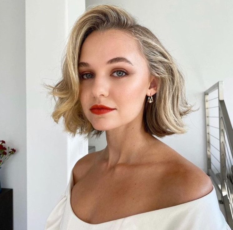 Madison Iseman  nude photo