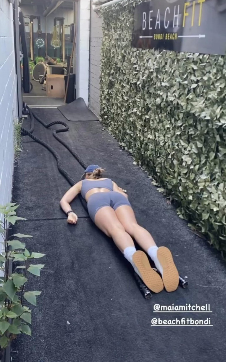 Maia Mitchell  nude photo