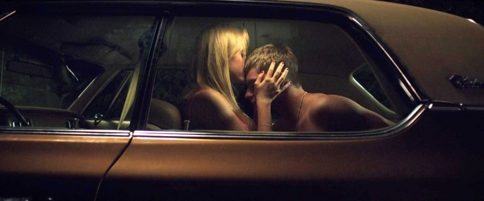 Maika Monroe Hot Sex Scene In Car  nude photo
