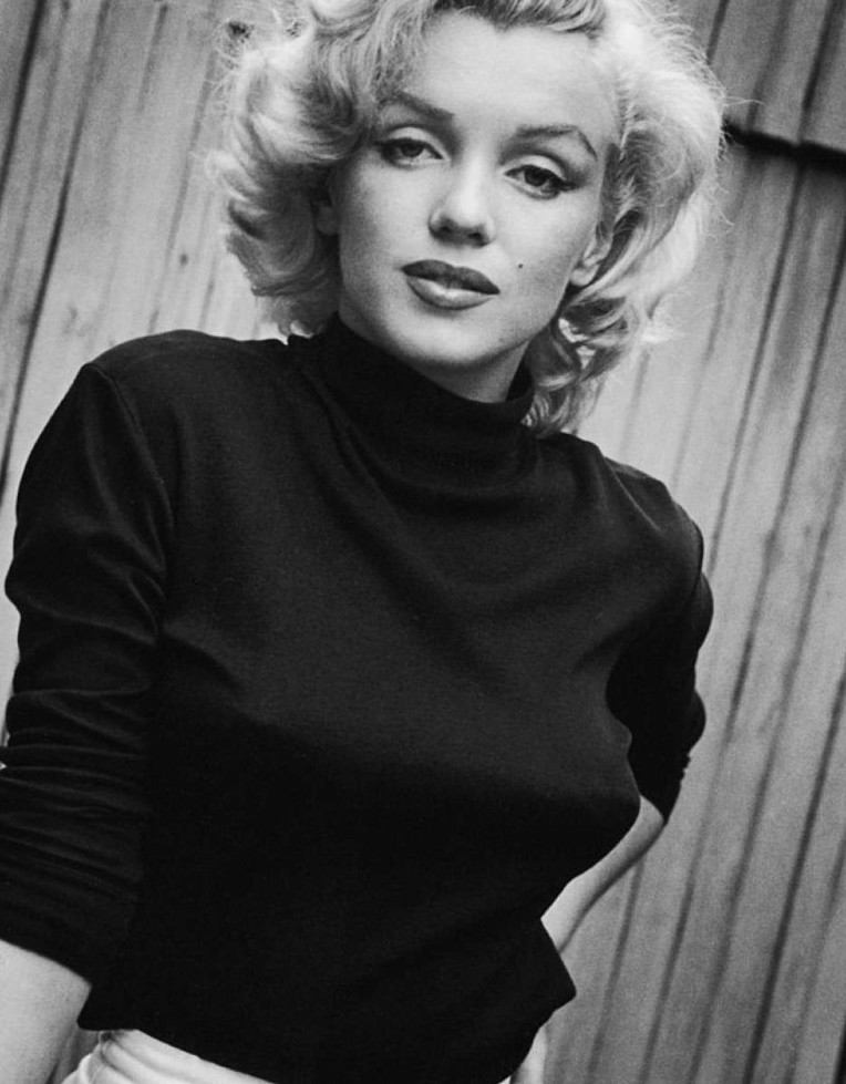 Marilyn Monroe Beautiful  nude photo