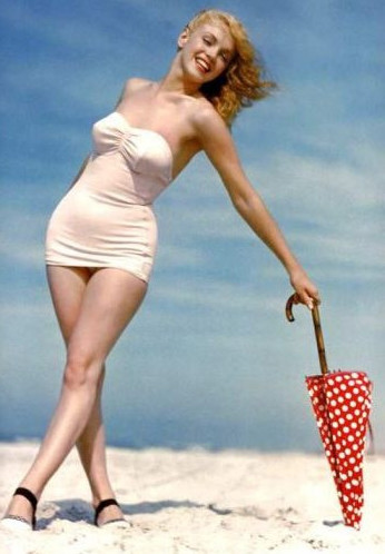 Marilyn Monroe Curvy  nude photo