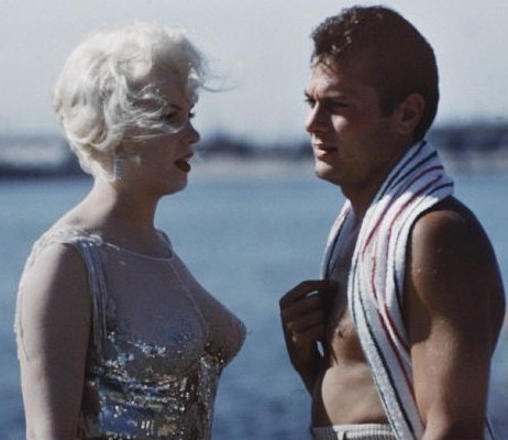 Marilyn Monroe Some Like It Hot  nude photo