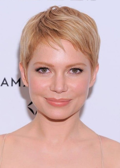 Michelle Williams Short Pixie Cut  nude photo