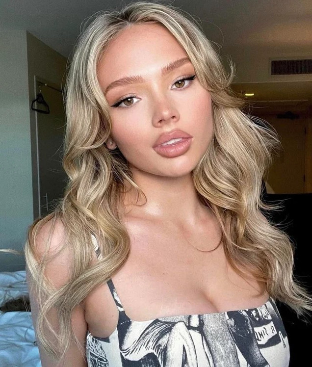 Natalie Alyn Lind Gorgeous  nude photo