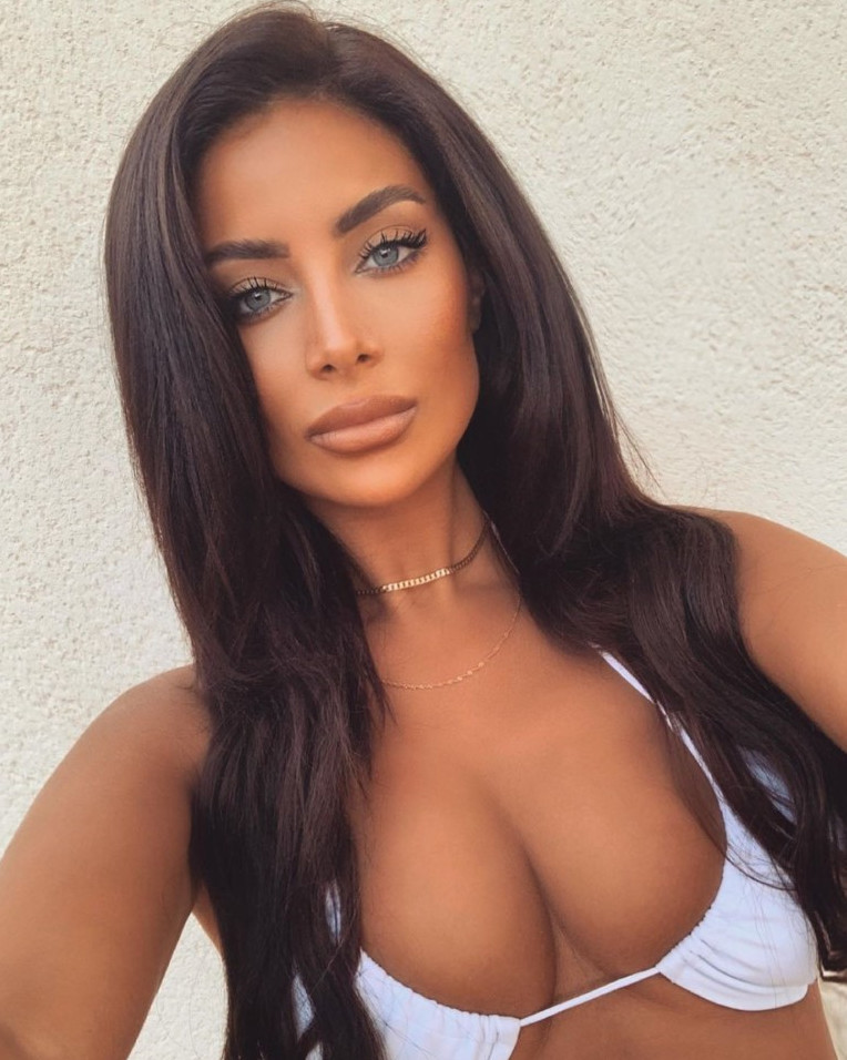 Natasha Naraghi  nude photo