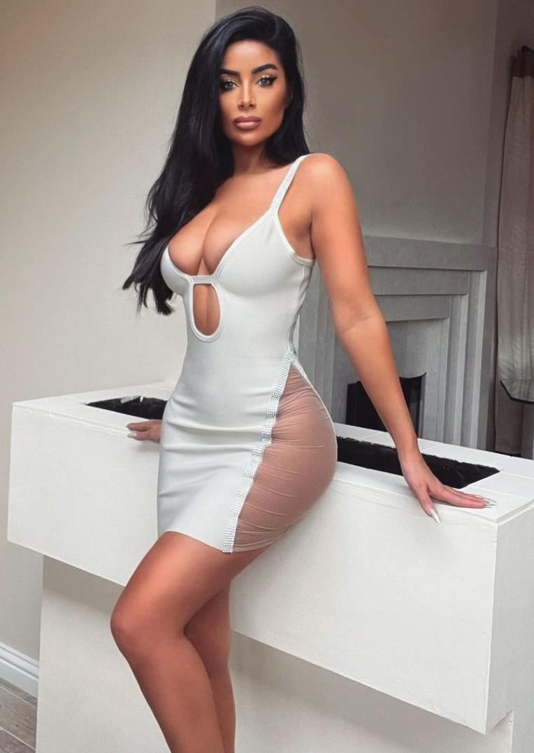 Natasha Naraghi  nude photo