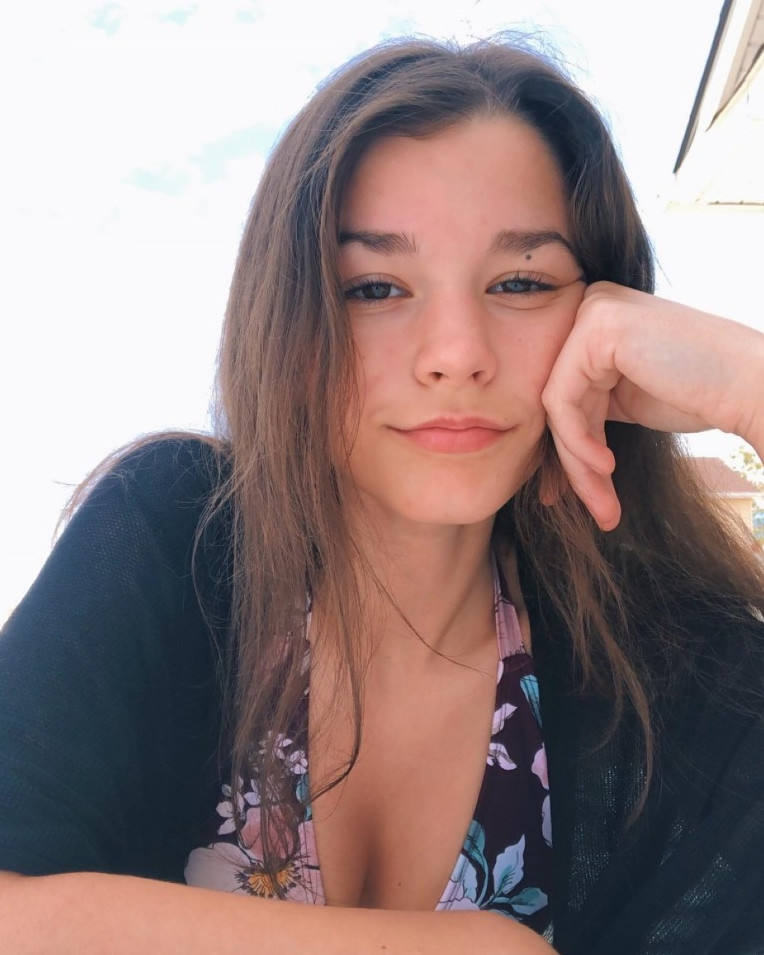 Nikki Woods  nude photo