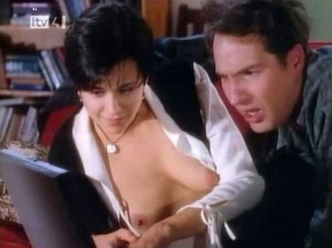 Nude Catherine Bell Nipples  nude photo