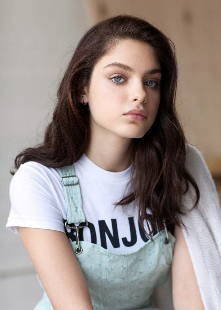 Odeya Rush  nude photo