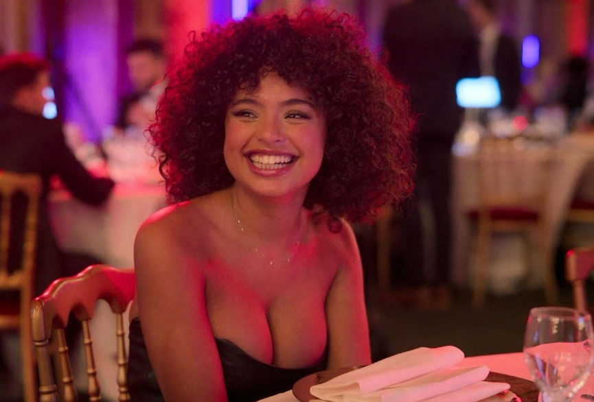 Paola Locatelli Big Boobs Sexy Cleavage  nude photo