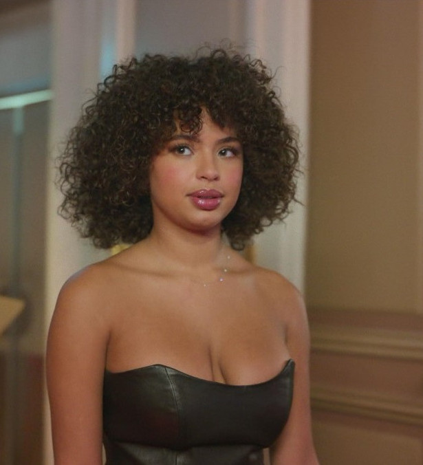 Paola Locatelli Cleavage Big Tits Hot Actress  nude photo