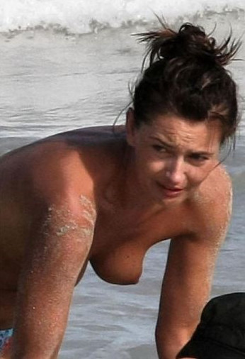 Paulina Porizkova  nude photo