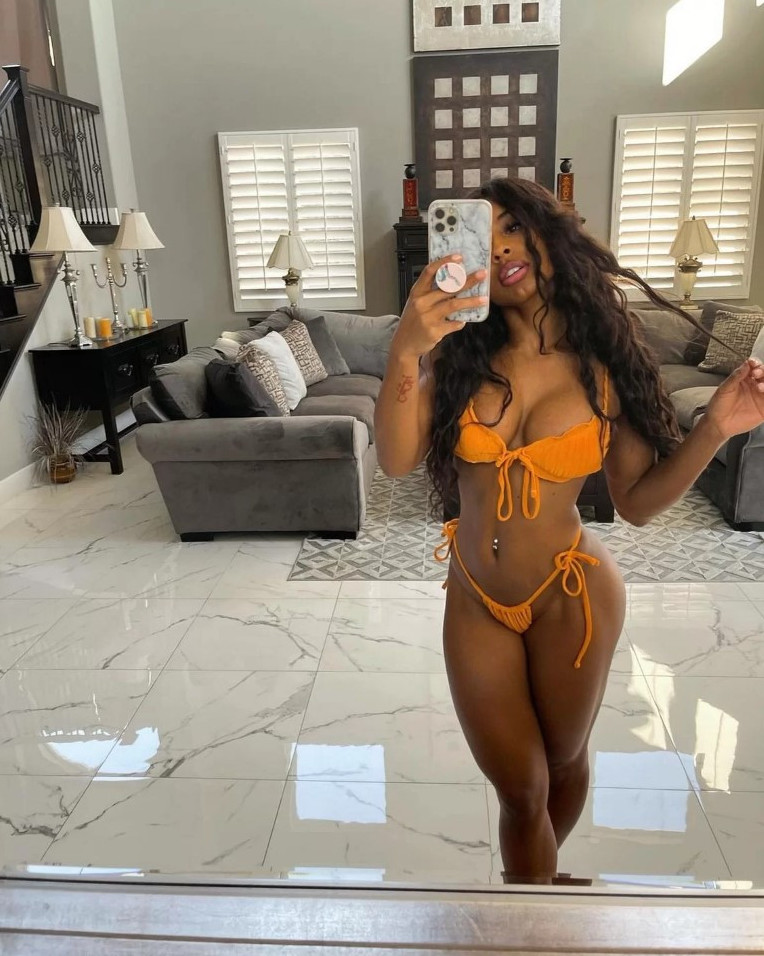 Qimmah Russo  nude photo