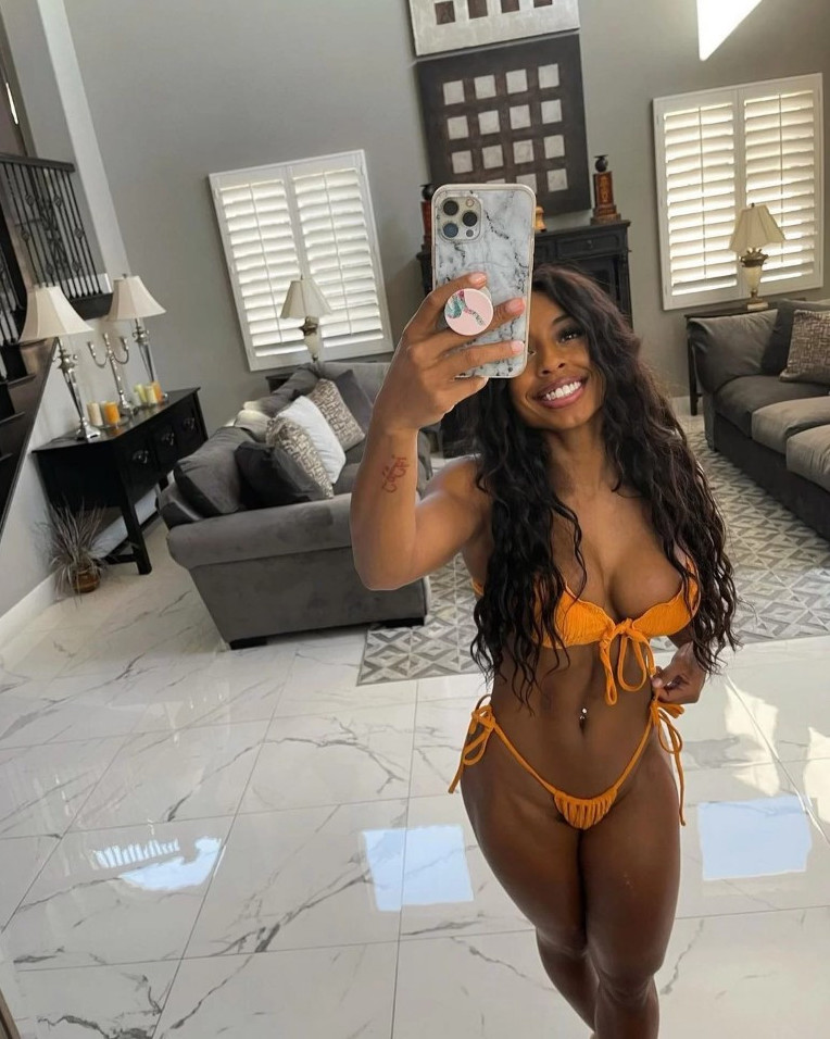 Qimmah Russo  nude photo