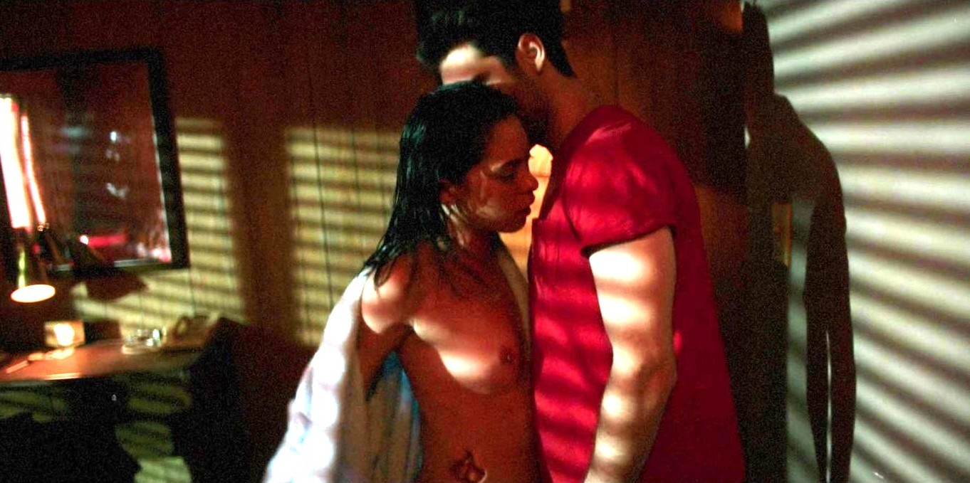 Rosa Salazar Sexy Breasts Naked Actress  nude photo