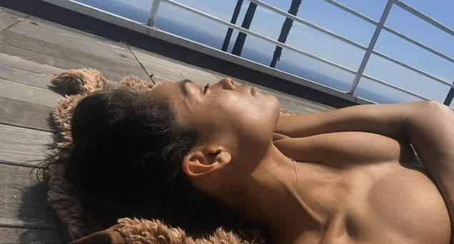 Rosario Dawson  nude photo