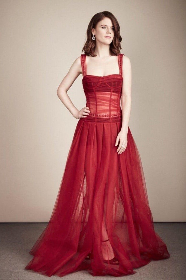 Rose Leslie  nude photo