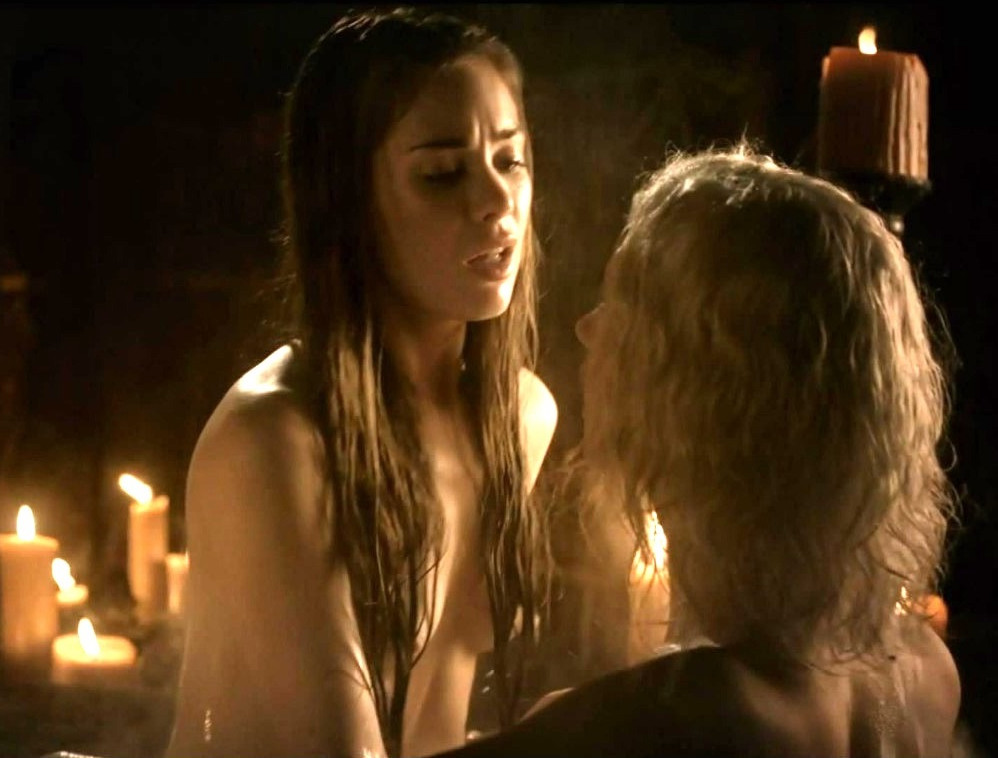 Roxanne McKee Game Of Thrones Sexy Scene  nude photo