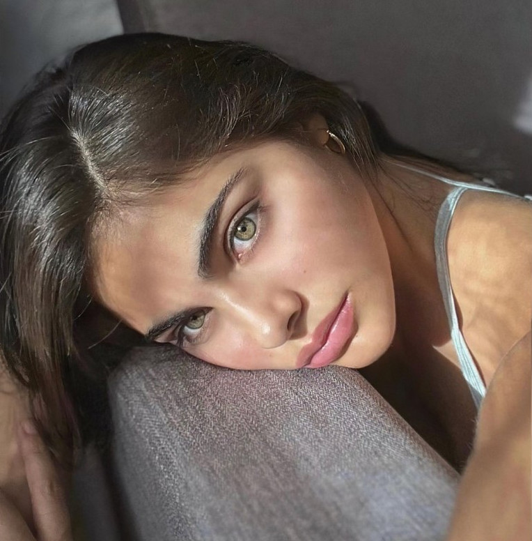 Sara Orrego  nude photo