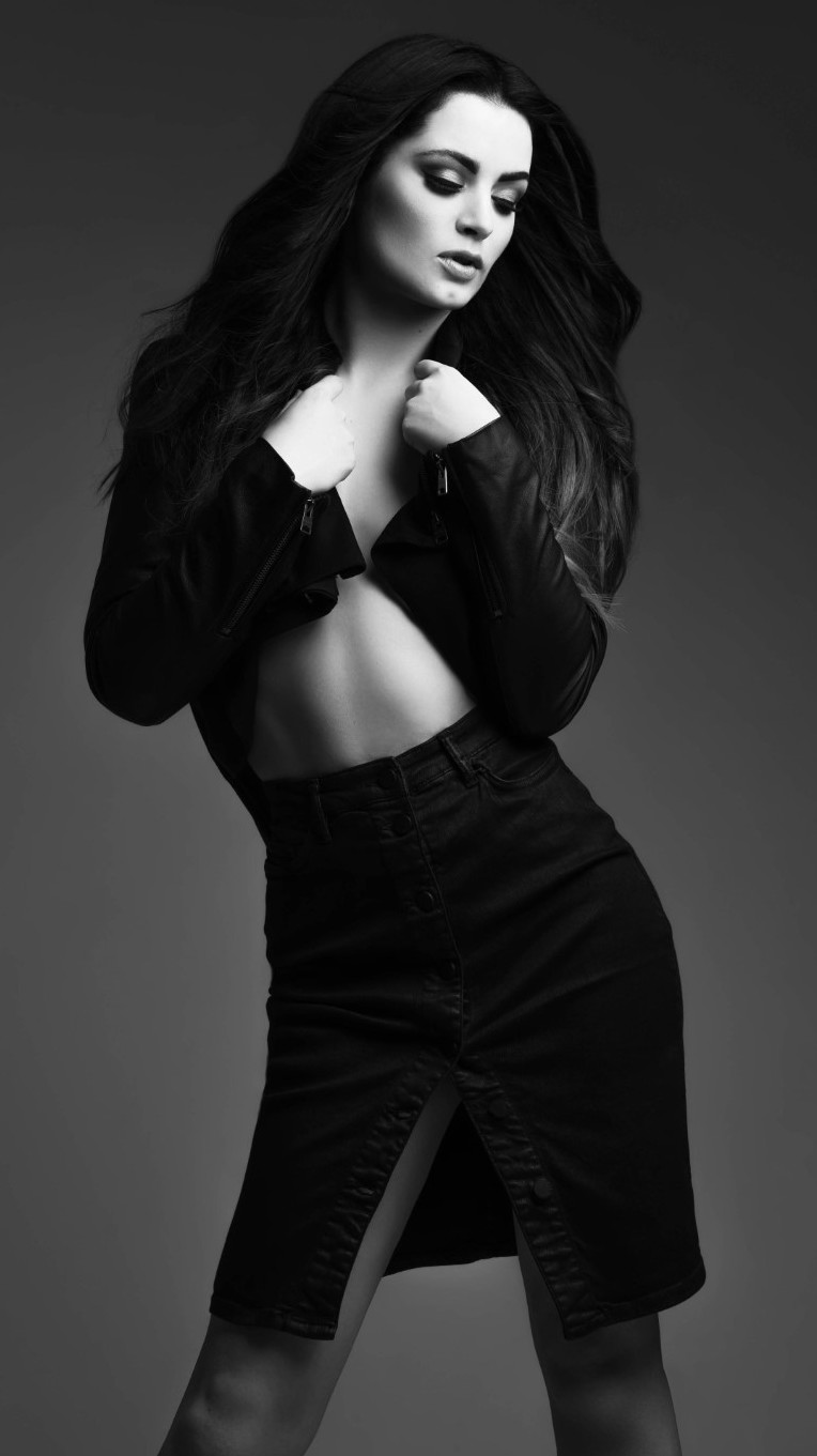 Saraya Jade Bevis  nude photo