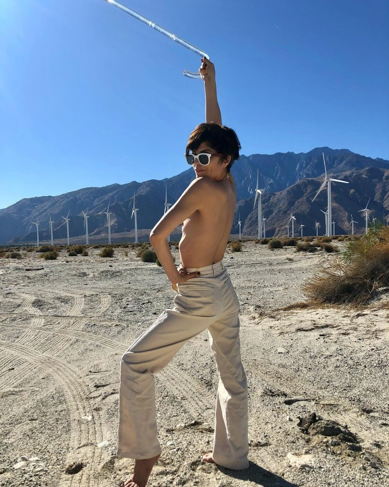 Selma Blair  nude photo