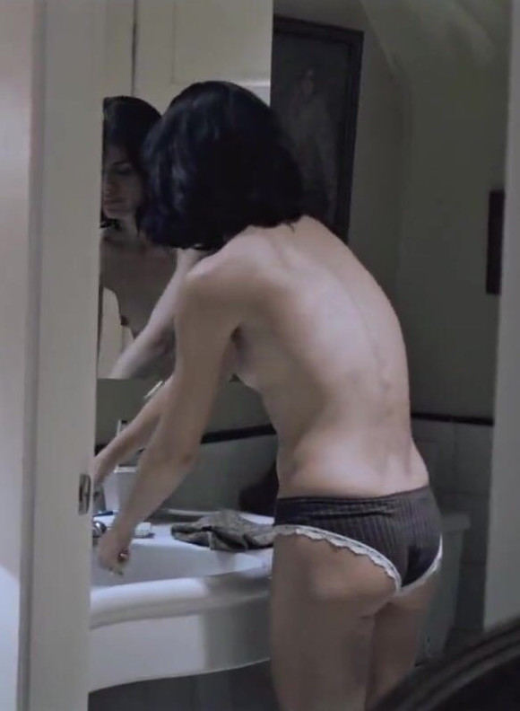 Selma Blair Topless Sexy Ass In Panties  nude photo