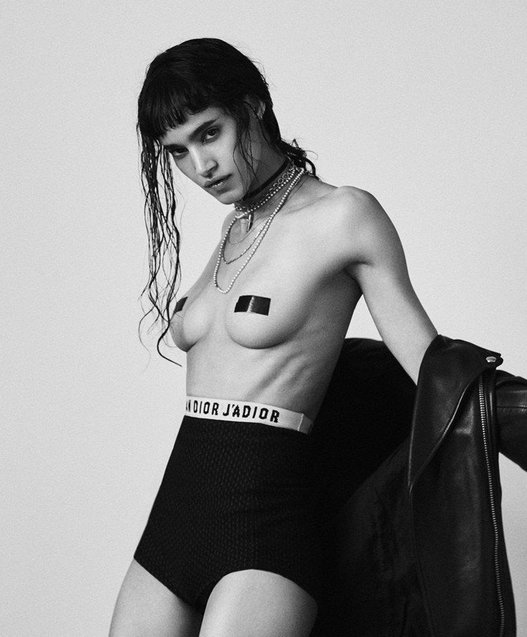 Sofia Boutella Topless Hot Celebrity  nude photo