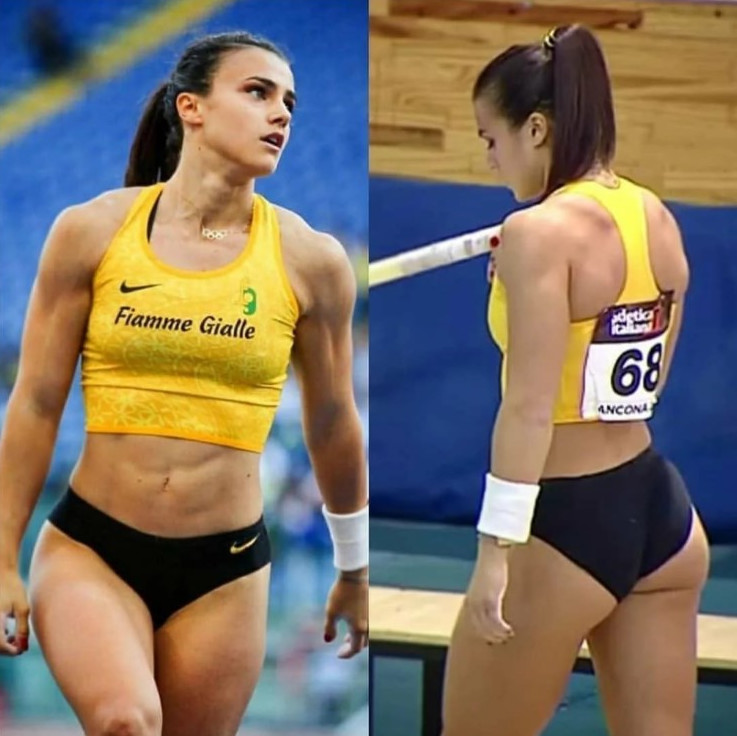 Sonia Malavisi Sexy Ass  nude photo