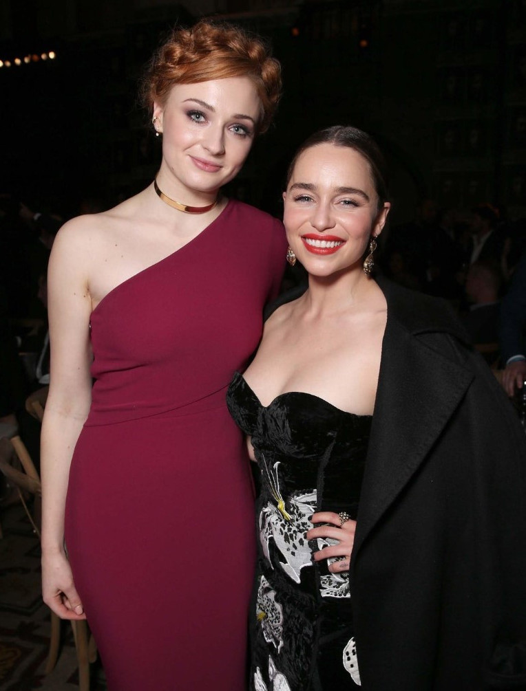 Sophie Turner  nude photo