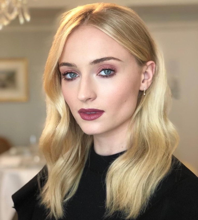 Sophie Turner  nude photo