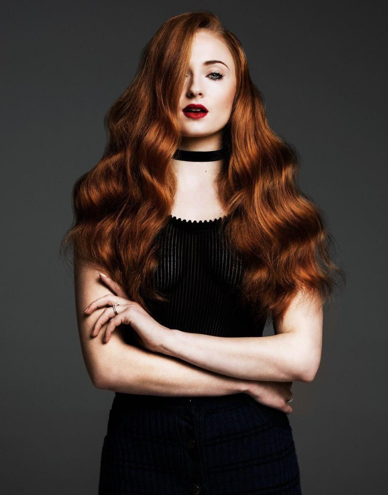 Sophie Turner  nude photo