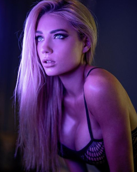 Summer Soderstrom  nude photo