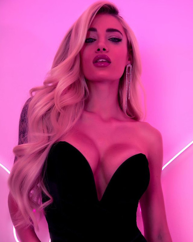 Summer Soderstrom  nude photo