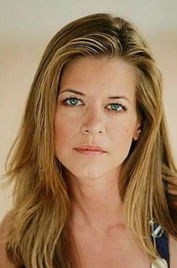 Tammy Lauren  nude photo