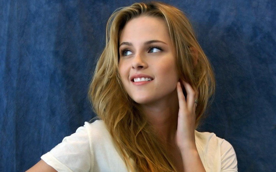 Teresa Palmer Nude Photos  nude photo