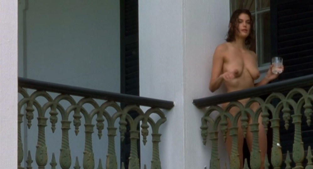 Teri Hatcher Sexy Naked Actress Scene  nude photo