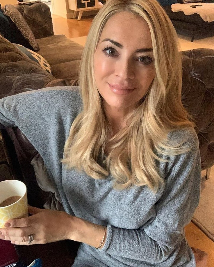 Tess Daly  nude photo