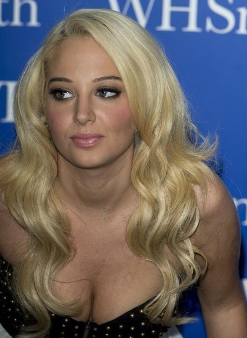 Tulisa Contostavlos Nice Sexy Boobs  nude photo