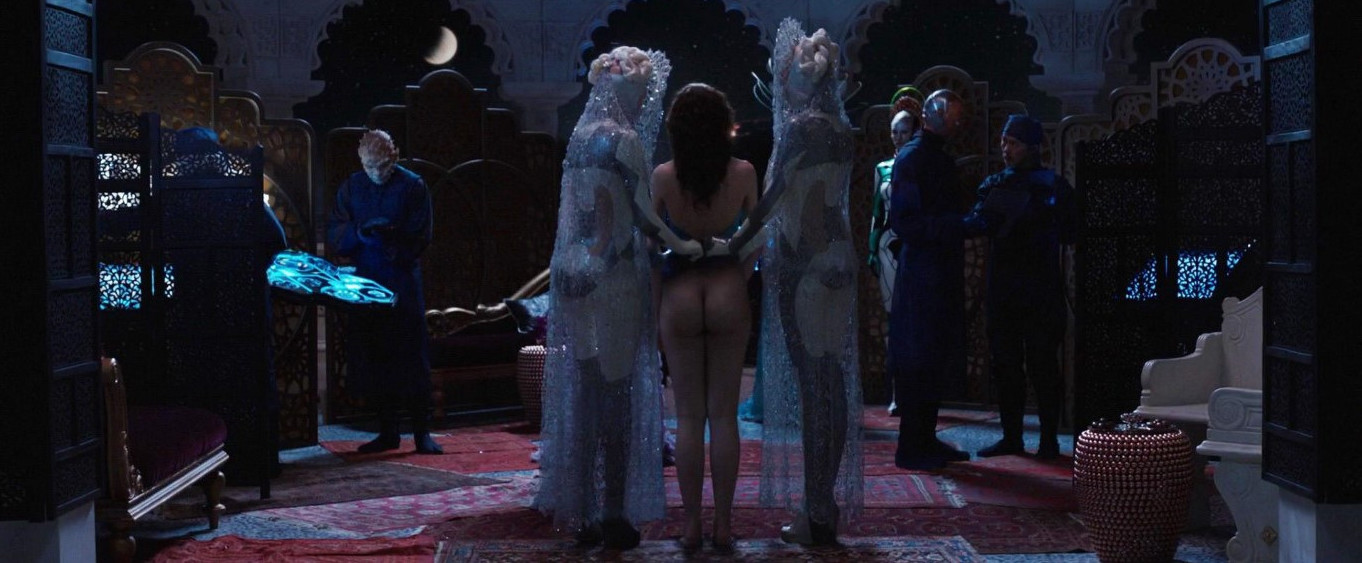 Tuppence Middleton Nude Booty Scene  nude photo
