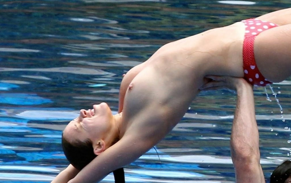 Una Healy Naked Tits Hot  nude photo