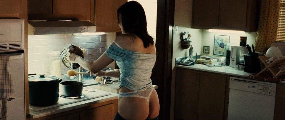 Vera Farmiga Sexy Booty In Panties  nude photo