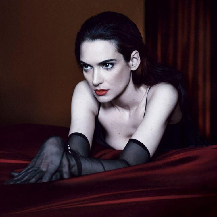 Winona Ryder  nude photo
